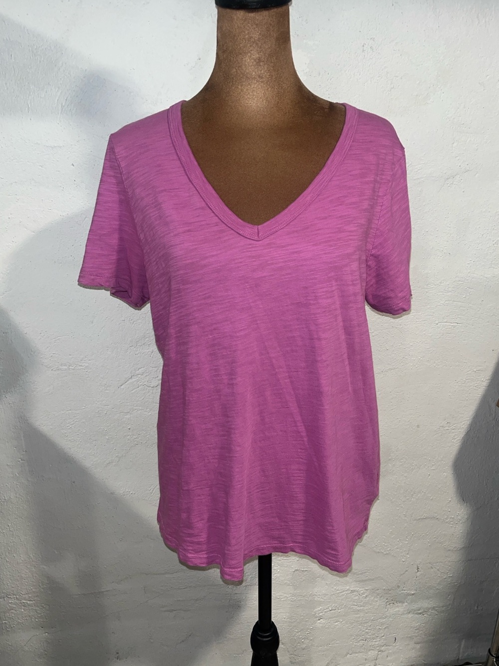 Old Navy Purple V-Neck T-Shirts